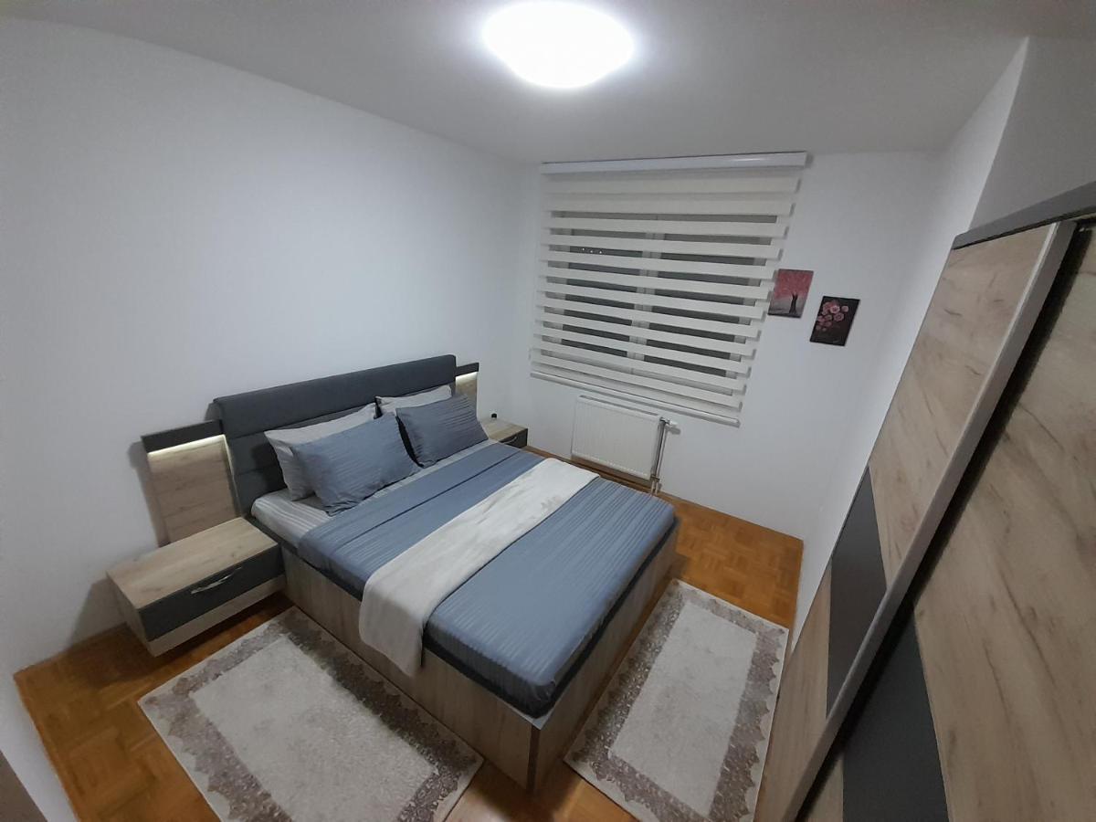 Gray Apartment 1 Prishtinë Luaran gambar