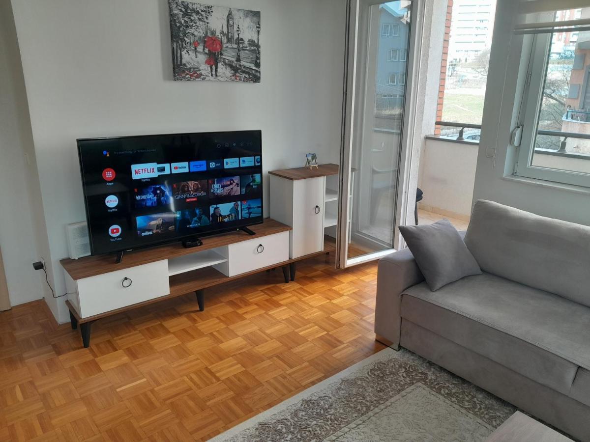 Gray Apartment 1 Prishtinë Luaran gambar