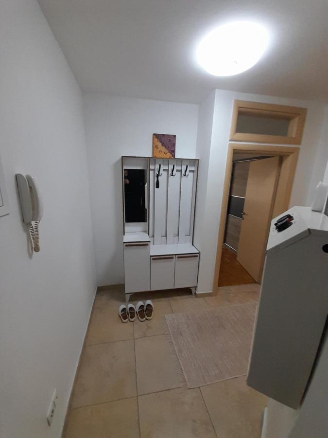 Gray Apartment 1 Prishtinë Luaran gambar