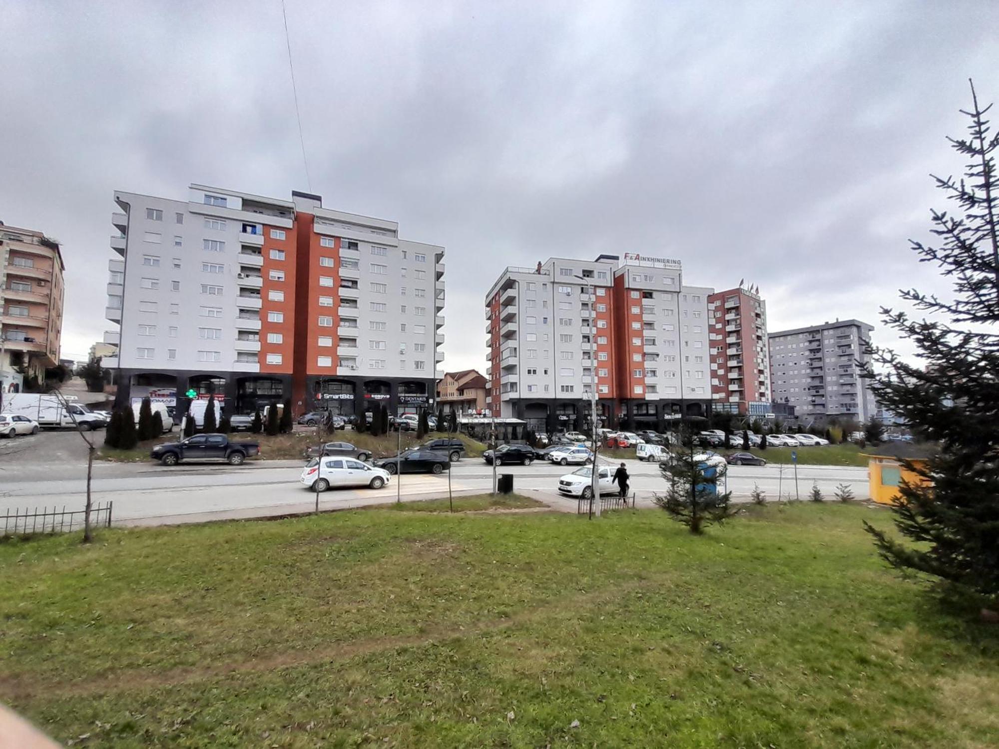 Gray Apartment 1 Prishtinë Luaran gambar